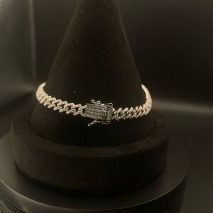 6mm Elegant Silver Bracelet